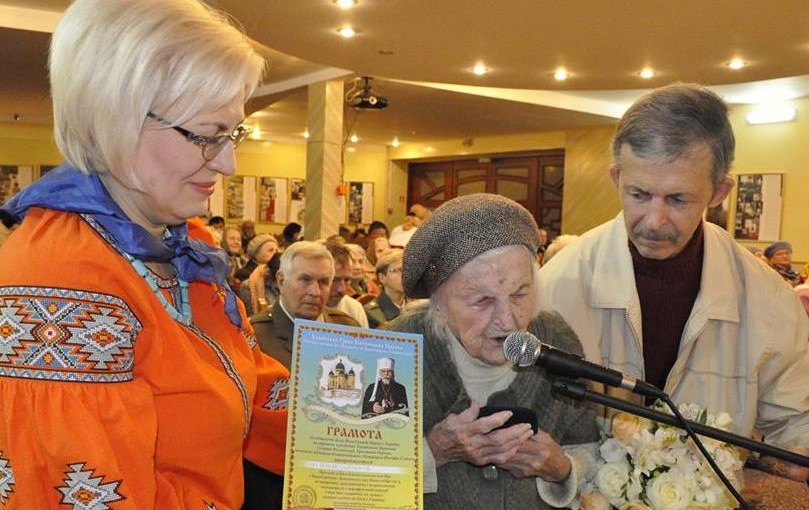У Червонограді за сприяння «Яворини» відбулася зустріч з легендарною зв’язковою Ольгою Ільків
