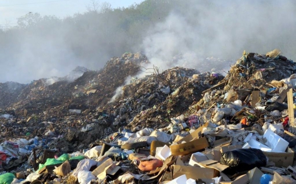 «Яворина» застерігає: неконтрольоване завезення сміття загрожує екологічним лихом
