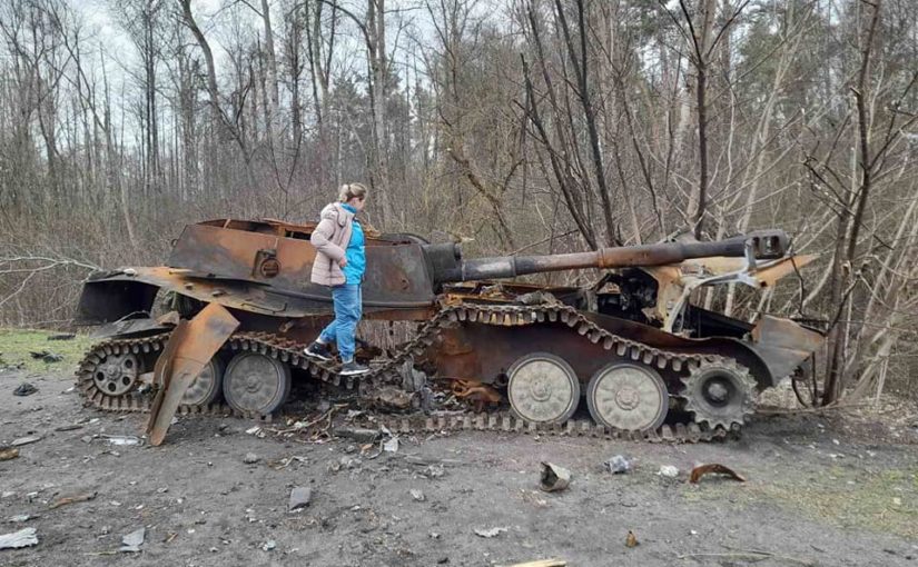 “Яворина” доставила допомогу в Іванків